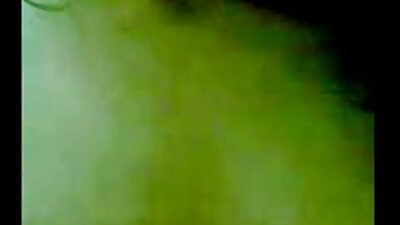 ਛੋਟਾ ਚਿਕ ਡੈਸਟੀਨੀ ਕਰੂਜ਼ ਗਰਮ ਪੀਓਵੀ-ਸੀਨ ਵਿੱਚ ਇੱਕ ਵੱਡੇ ਕੁੱਕੜ ਦੀ ਸਵਾਰੀ ਕਰਦਾ ਹੈ